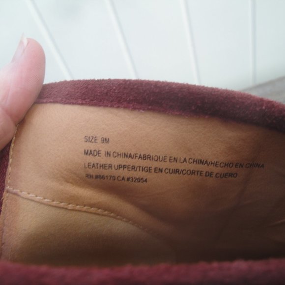 Anthropologie Boots Booties Burgandy RN#66170 Leather Soft Suede Zipper Back 9M - Picture 4 of 6